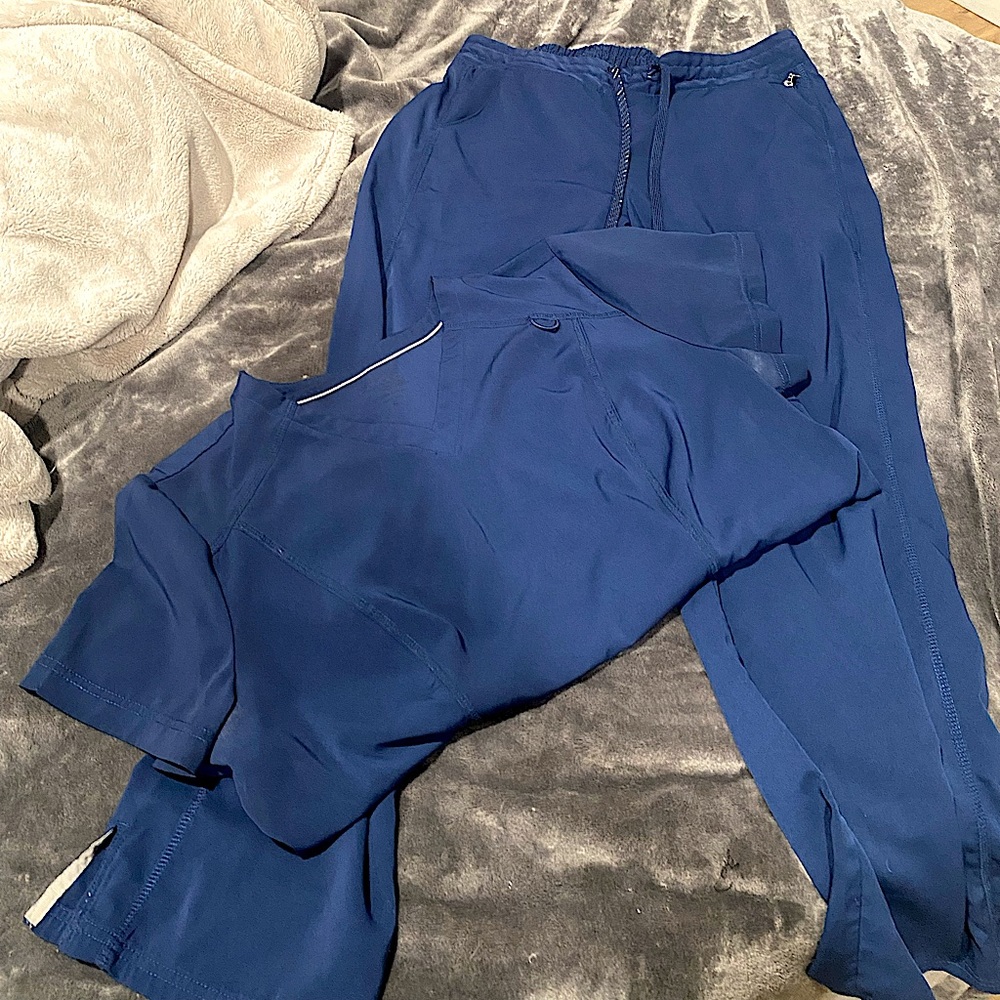 Beyond Scrubs Set